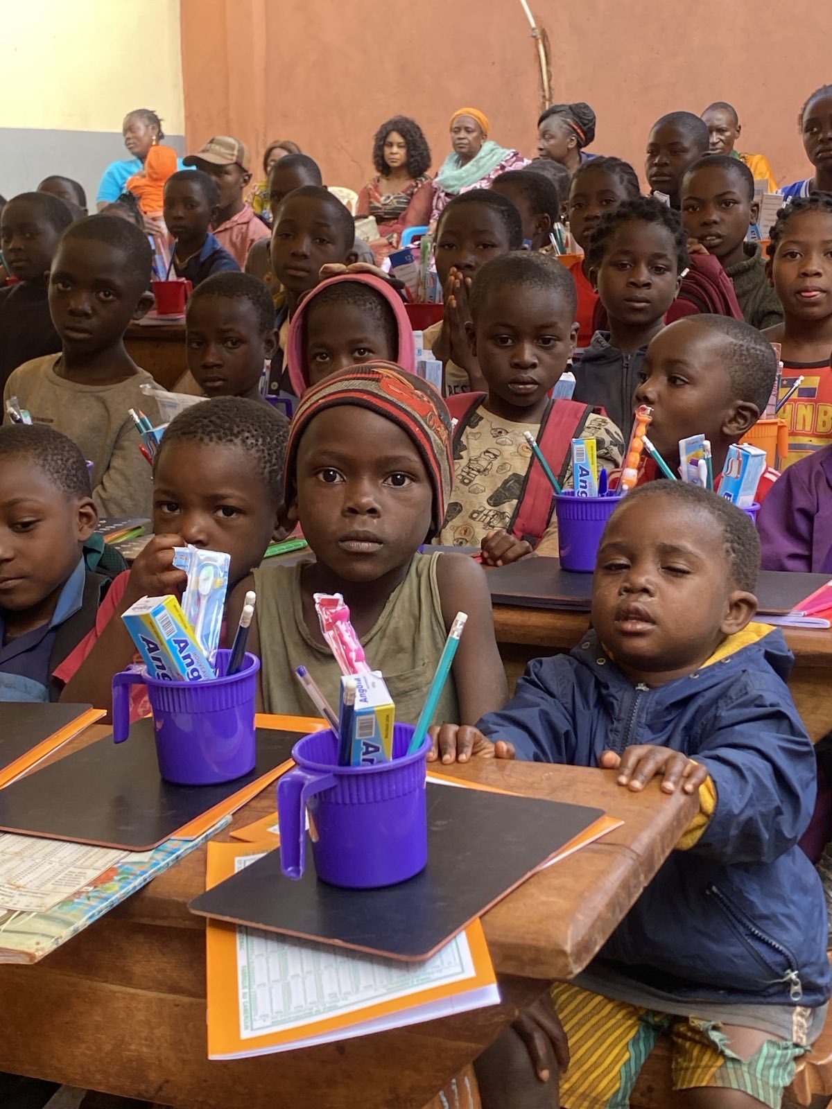 Neues Schulmaterial im Oktober 2025